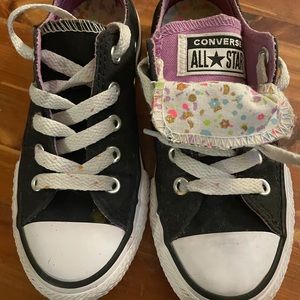 Converse , size 11, black, with a splatter